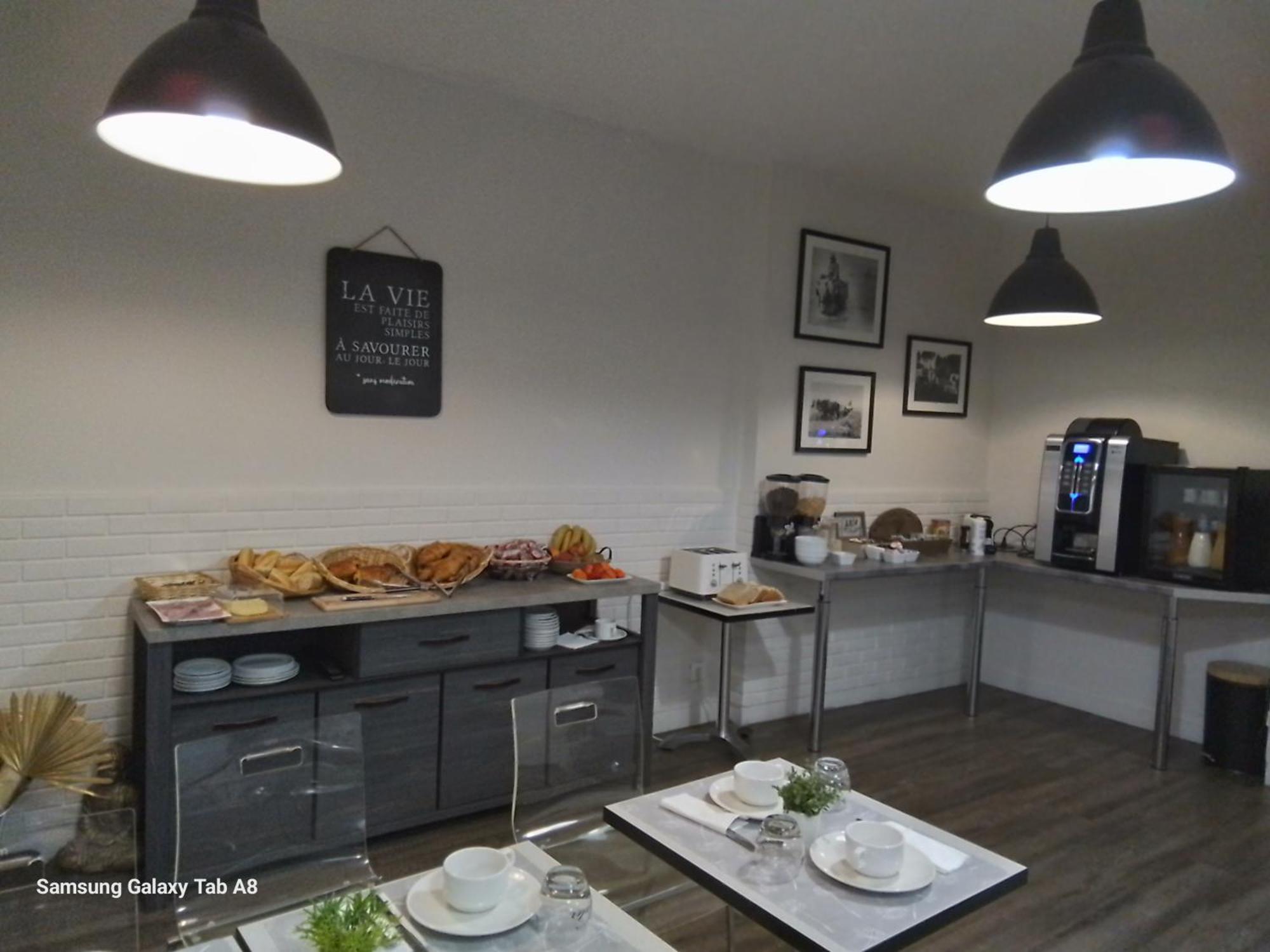Hotel Le Vauban แกรองตอง ภายนอก รูปภาพ
